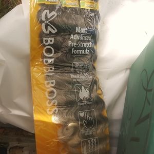Bobbi boss 3pc bundle braiding hair
